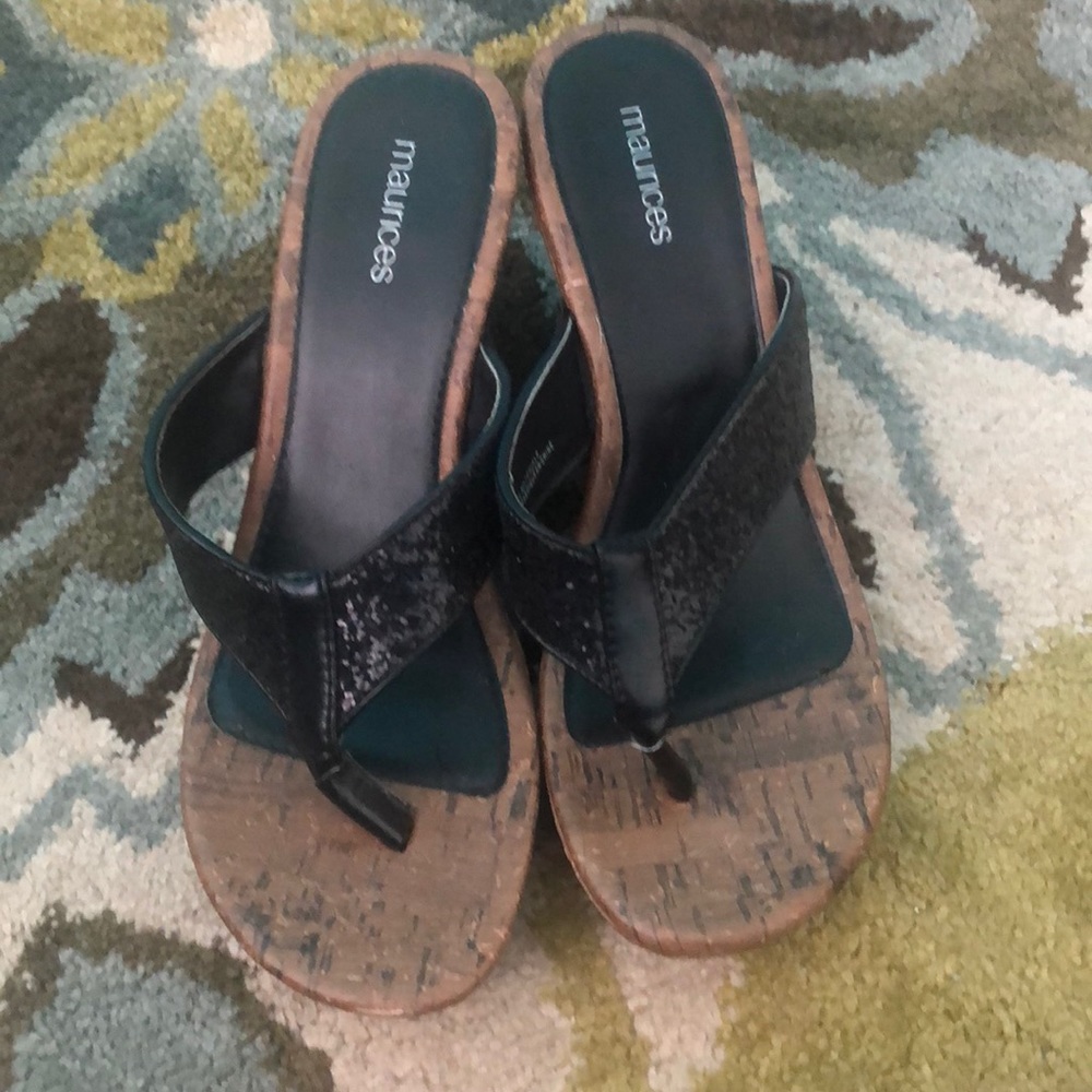 🖤4/$20🖤 Black glitter thonged wedges